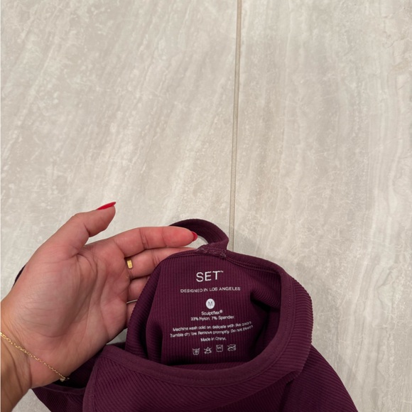 SET Active Tank Top - Picture 3 of 3